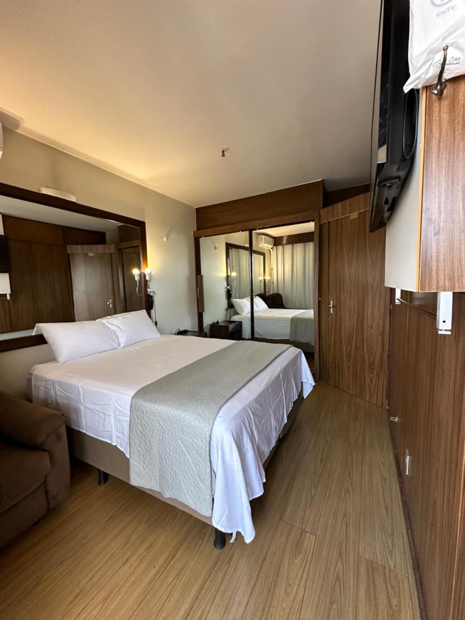 Kubitschek Plaza - Flat Particular 4 * Brasilia